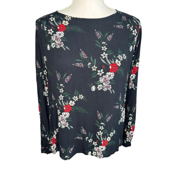 H&M Women’s Size 10 Black Airy‎ Floral Blouse - Picture 1 of 9